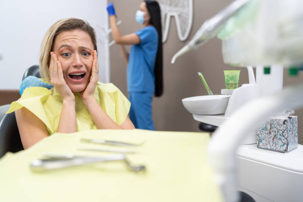 Best Emergency Tooth Extraction  in Colony Rk, PA